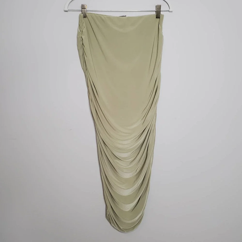 PRETTYLITTLETHING • Sage Green Slinky Second Skin Ruched Mini Skirt NEW Sz 8 - Picture 7 of 7